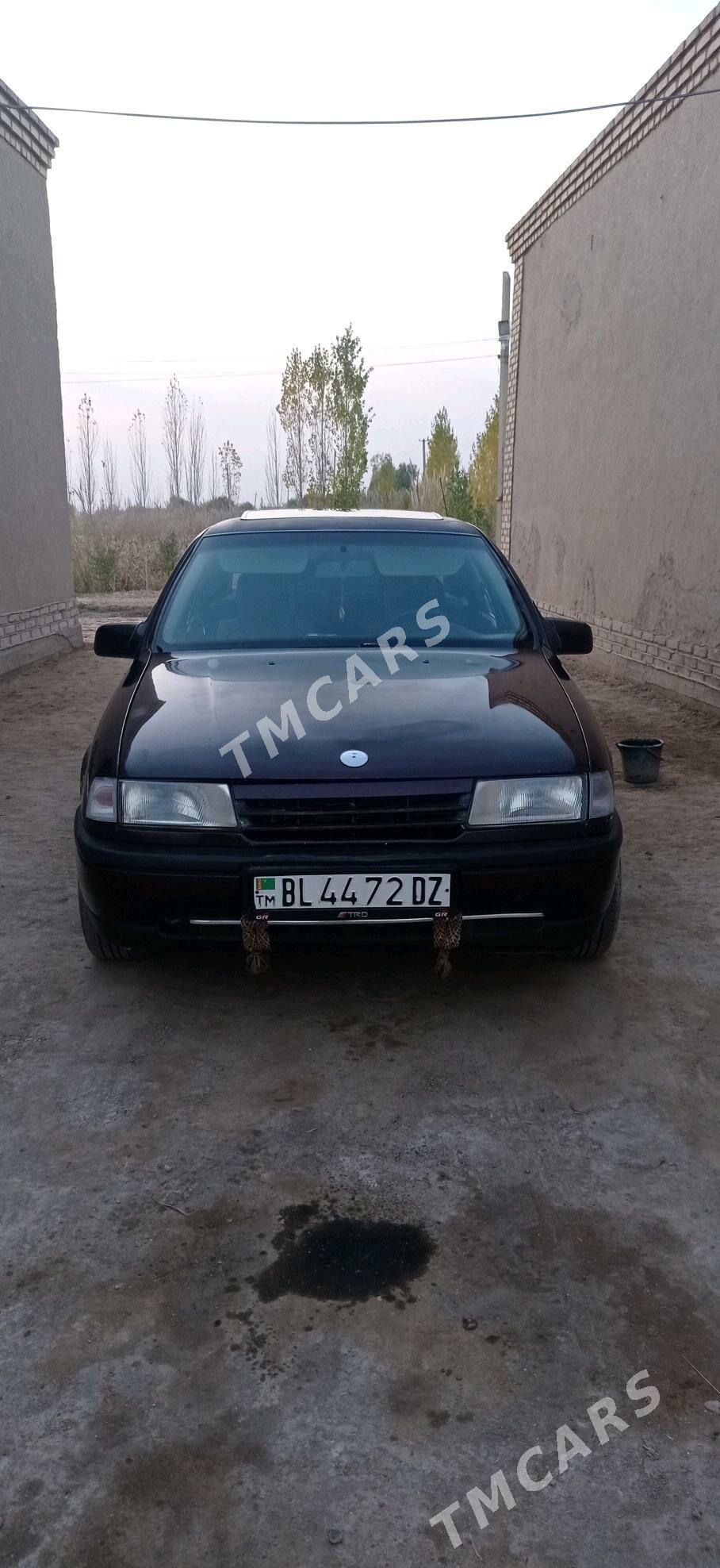 Opel Vectra 1992 - 20 000 TMT - Гороглы (Тагта) - img 5