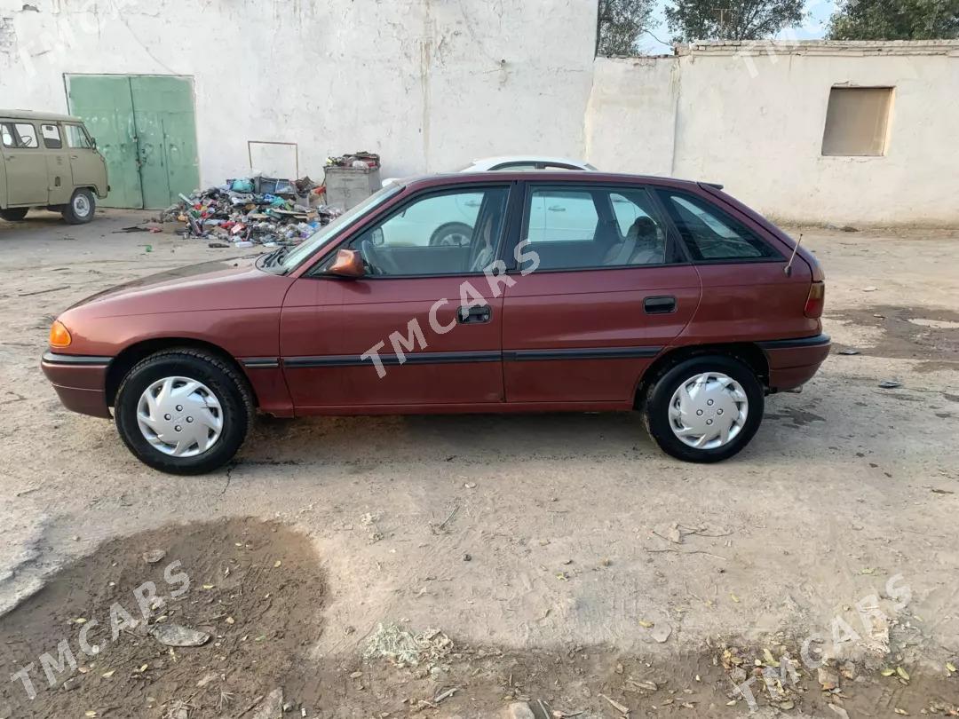 Opel Astra 1993 - 34 000 TMT - Кёнеургенч - img 6