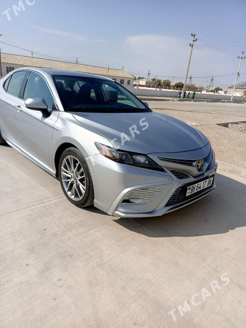 Toyota Camry 2021 - 300 000 TMT - Balkanabat - img 2