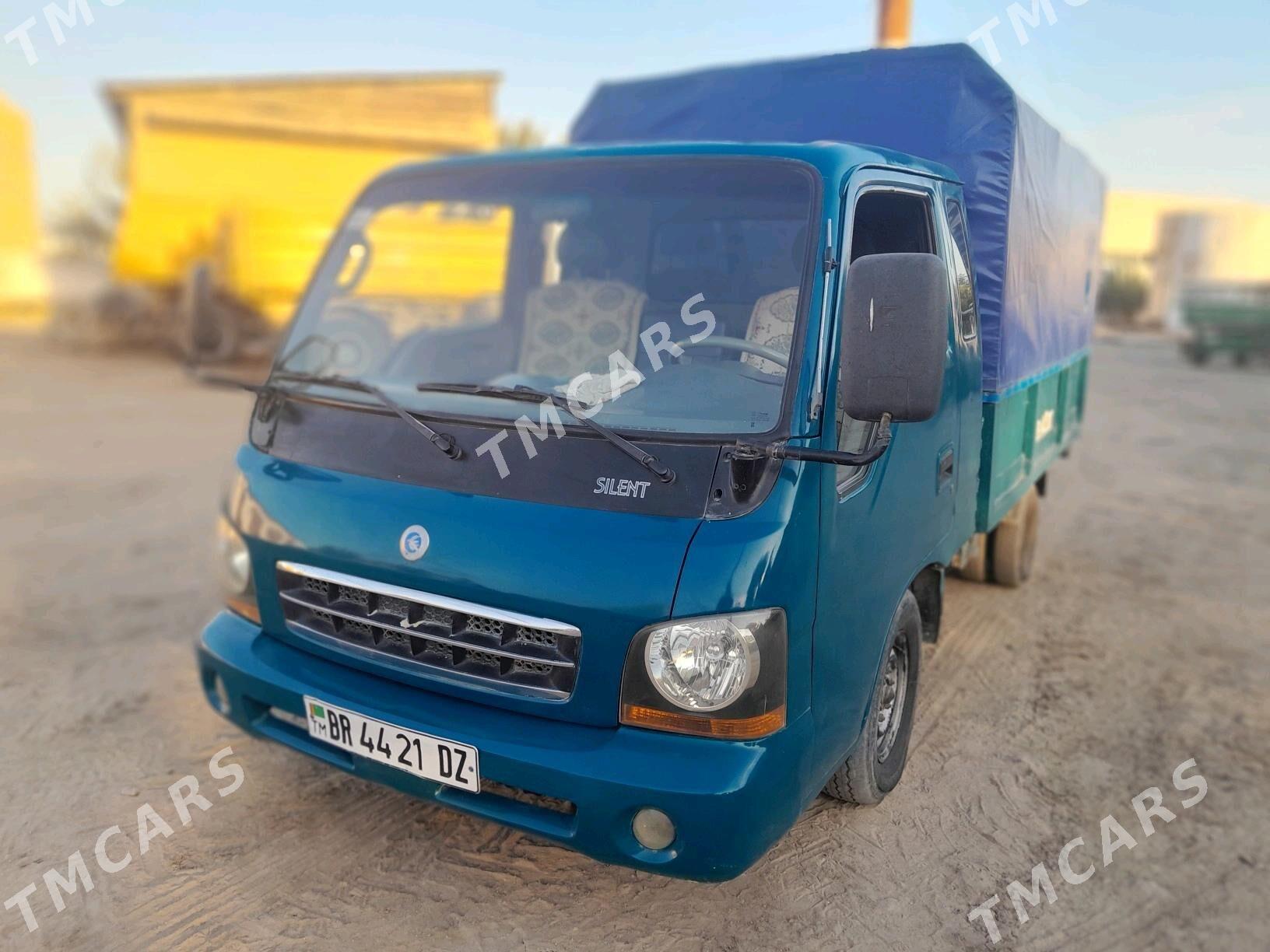 Kia Bongo 2003 - 100 000 TMT - Дашогуз - img 2