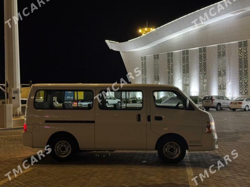 Nissan Urvan 2009 - 200 000 TMT - Türkmenbaşy - img 5