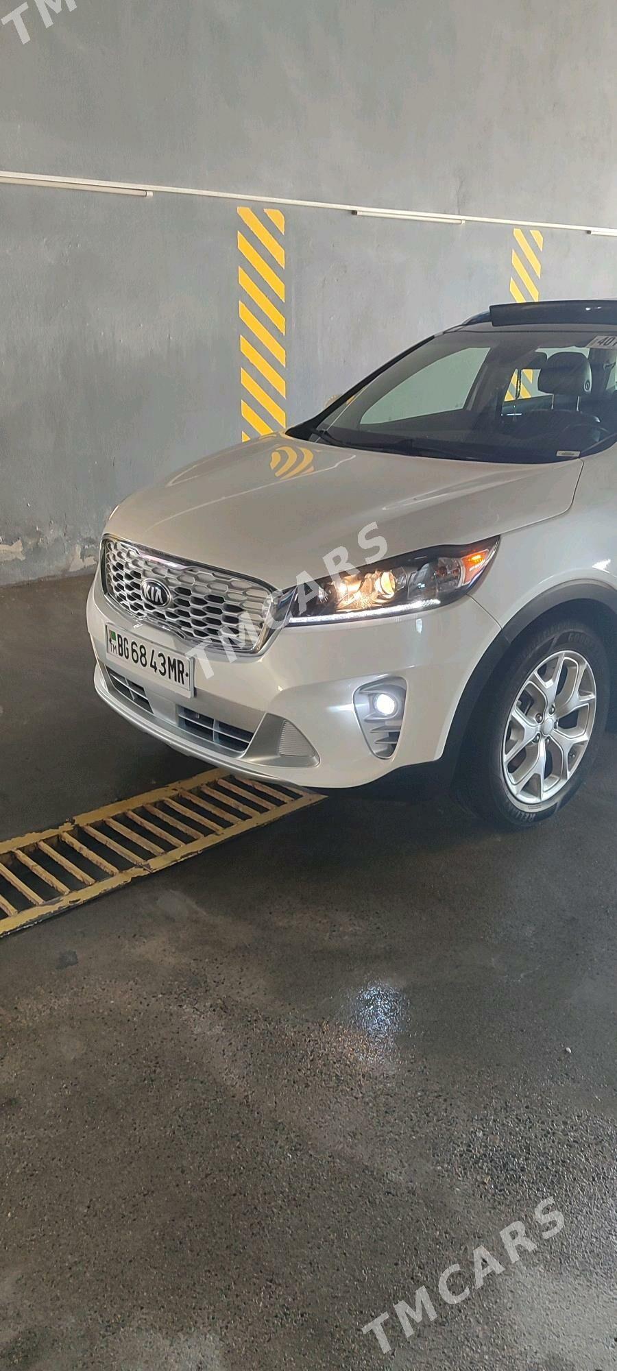 Kia Sorento 2019 - 350 000 TMT - Векильбазар - img 4