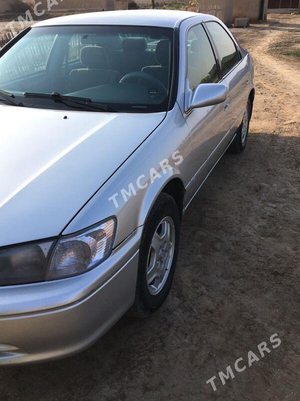 Toyota Camry 2000 - 130 000 TMT - Türkmenbaşy etr. - img 2