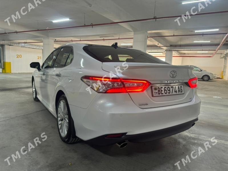 Toyota Camry 2018 - 535 000 TMT - ул. Подвойского (Битарап Туркменистан шаёлы) - img 6