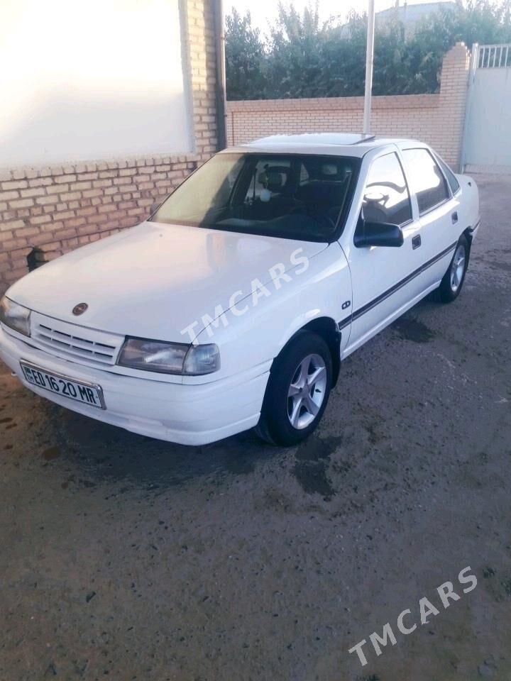 Opel Vectra 1990 - 32 000 TMT - Mary - img 2