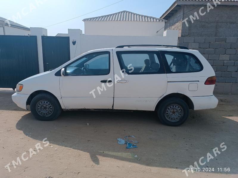 Toyota Sienna 2000 - 85 000 TMT - Эсенгулы - img 4