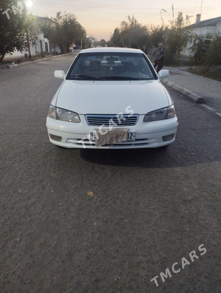 Toyota Camry 2001 - 125 000 TMT - Daşoguz - img 5