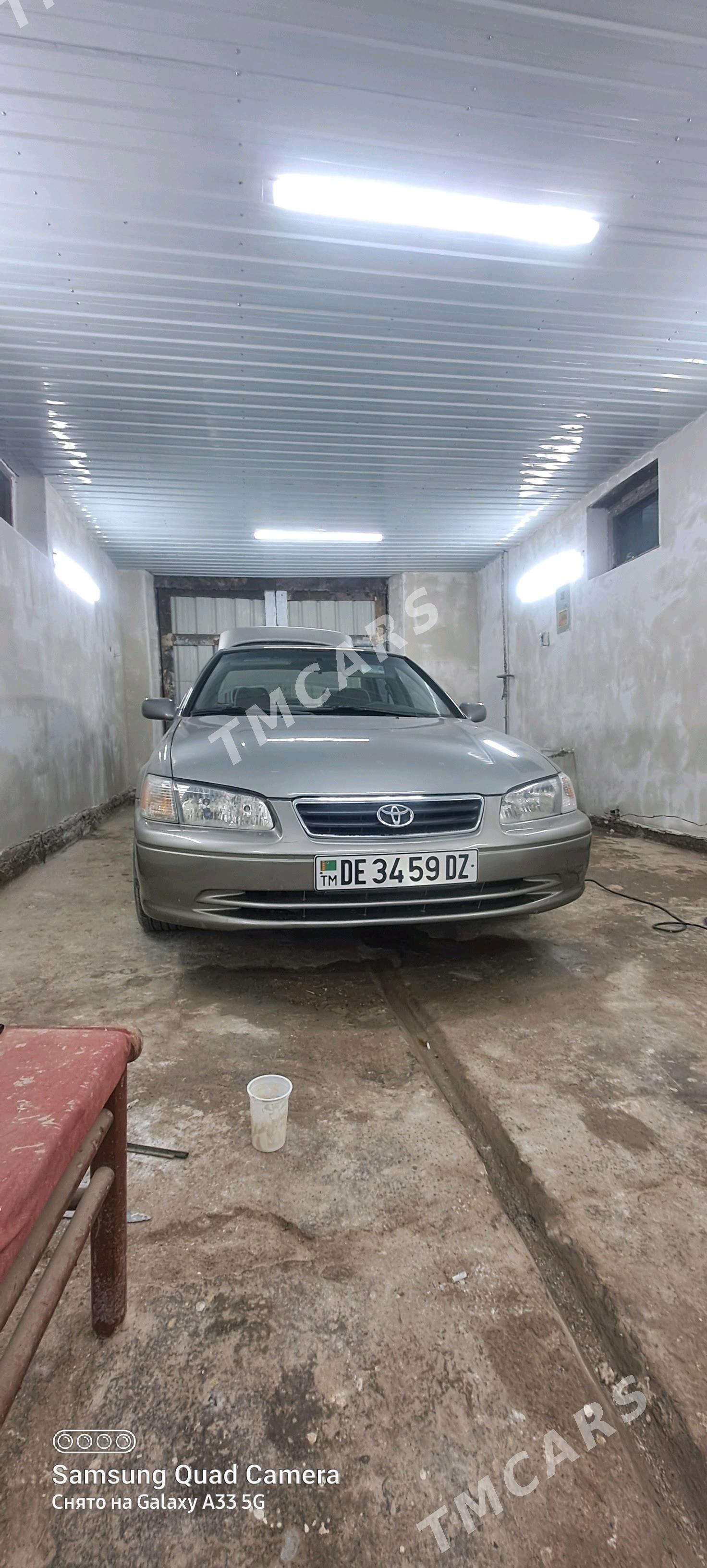 Toyota Camry 2000 - 133 000 TMT - Köneürgenç - img 7