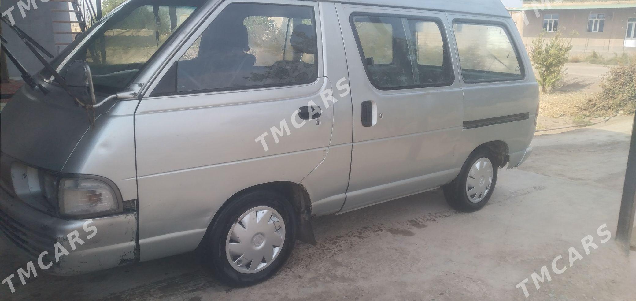 Toyota Town Ace 1993 - 30 000 TMT - Daşoguz - img 2