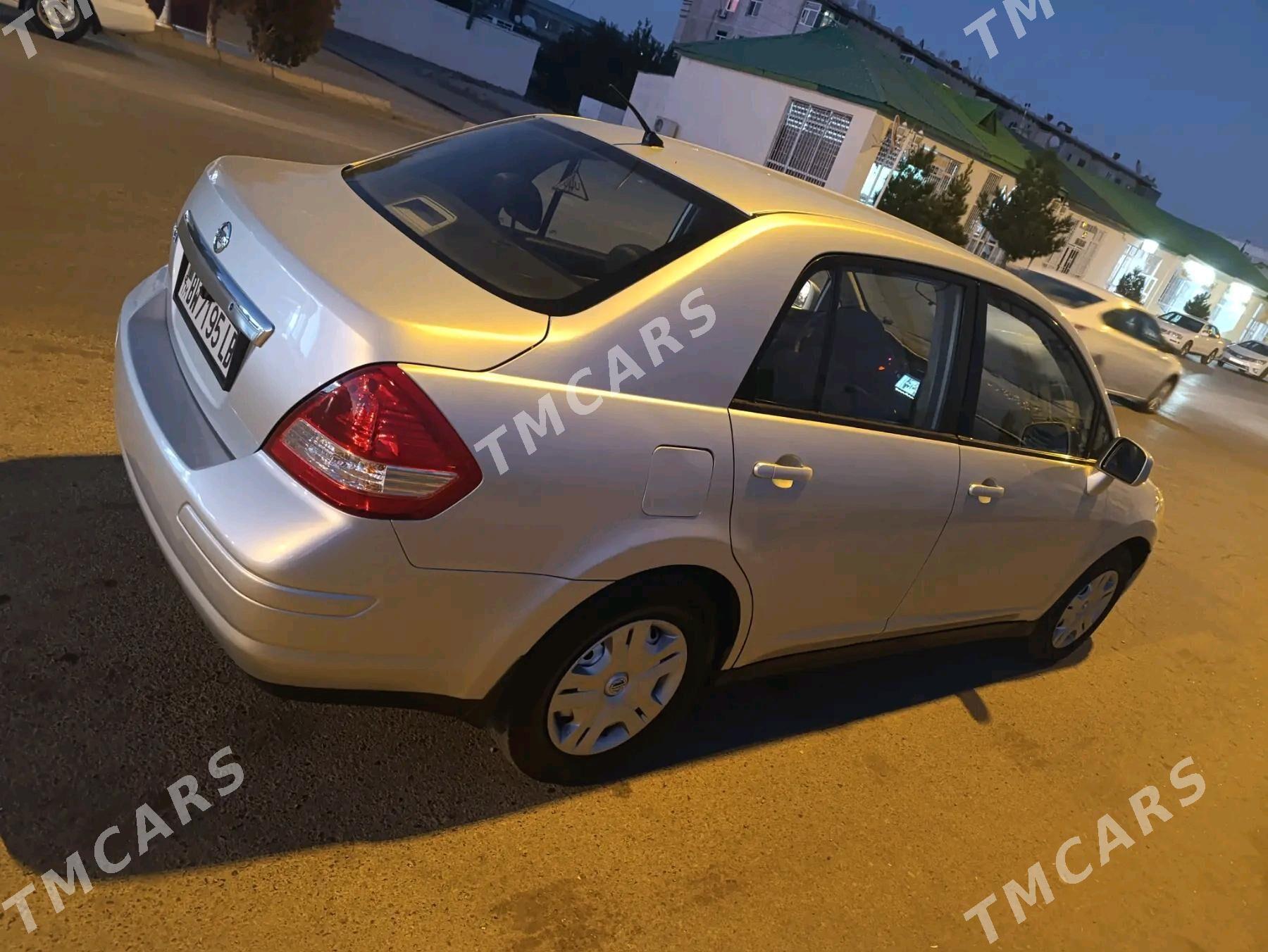 Nissan Versa 2010 - 80 000 TMT - Туркменабат - img 3