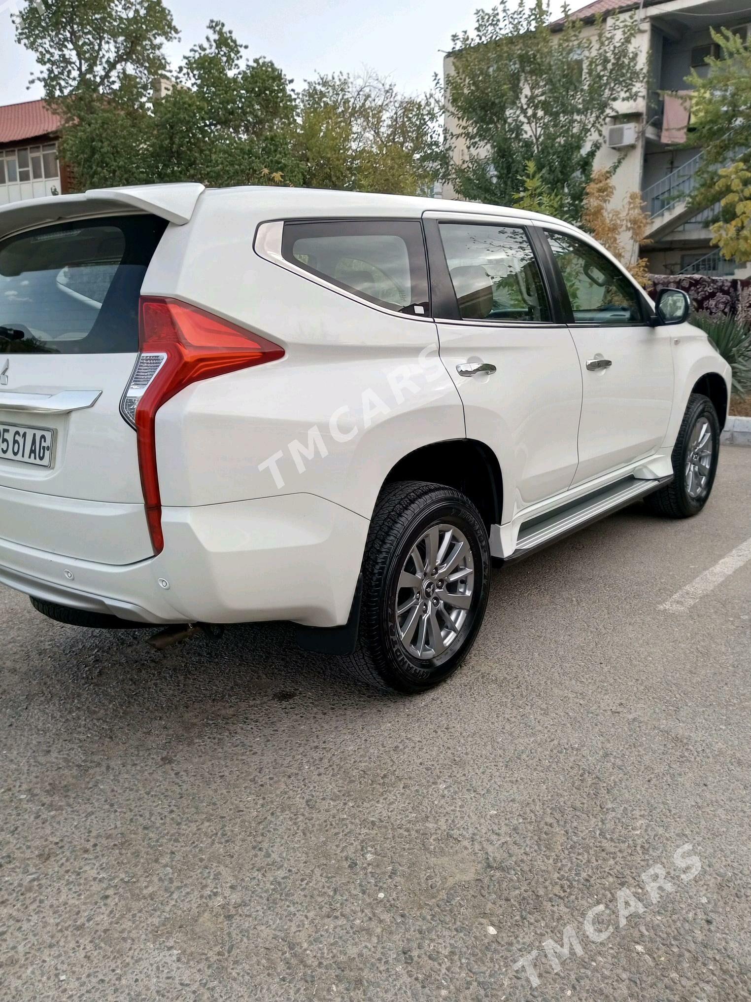 Mitsubishi Montero Sport 2019 - 345 000 TMT - Aşgabat - img 6