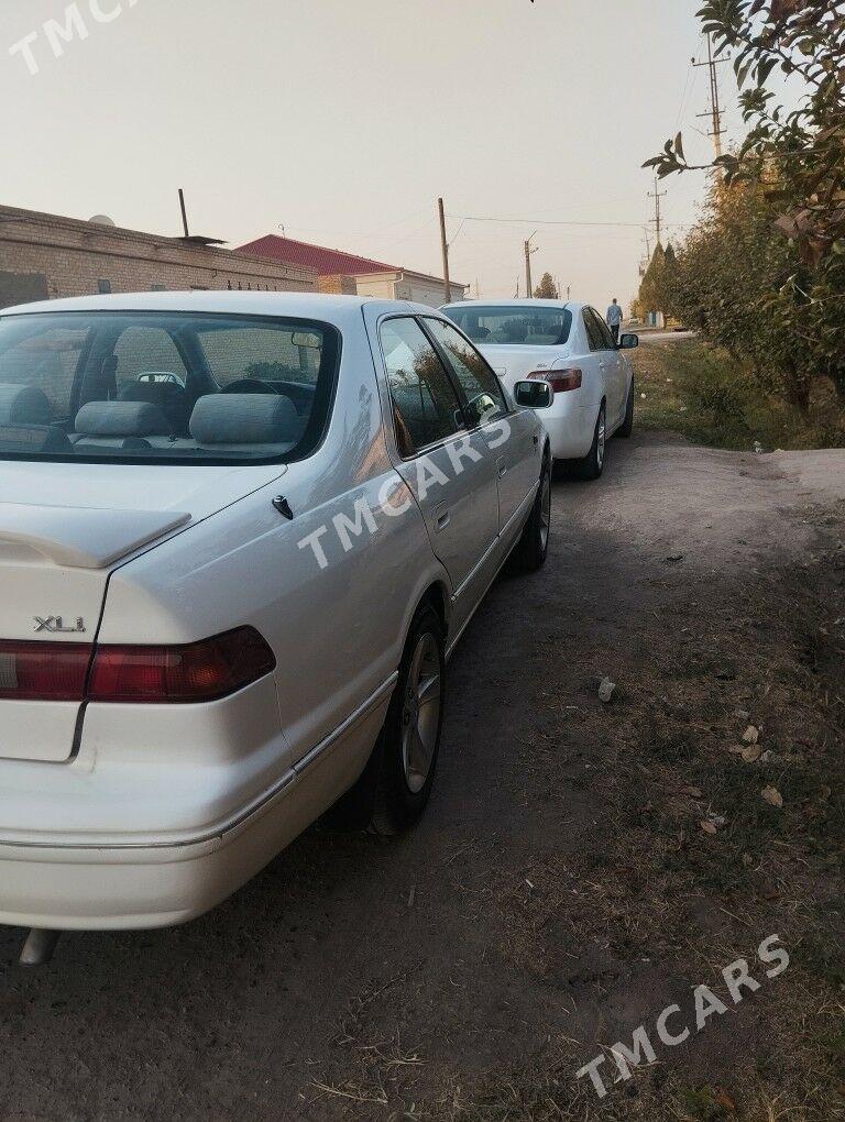 Toyota Camry 1999 - 110 000 TMT - Çärjew - img 2