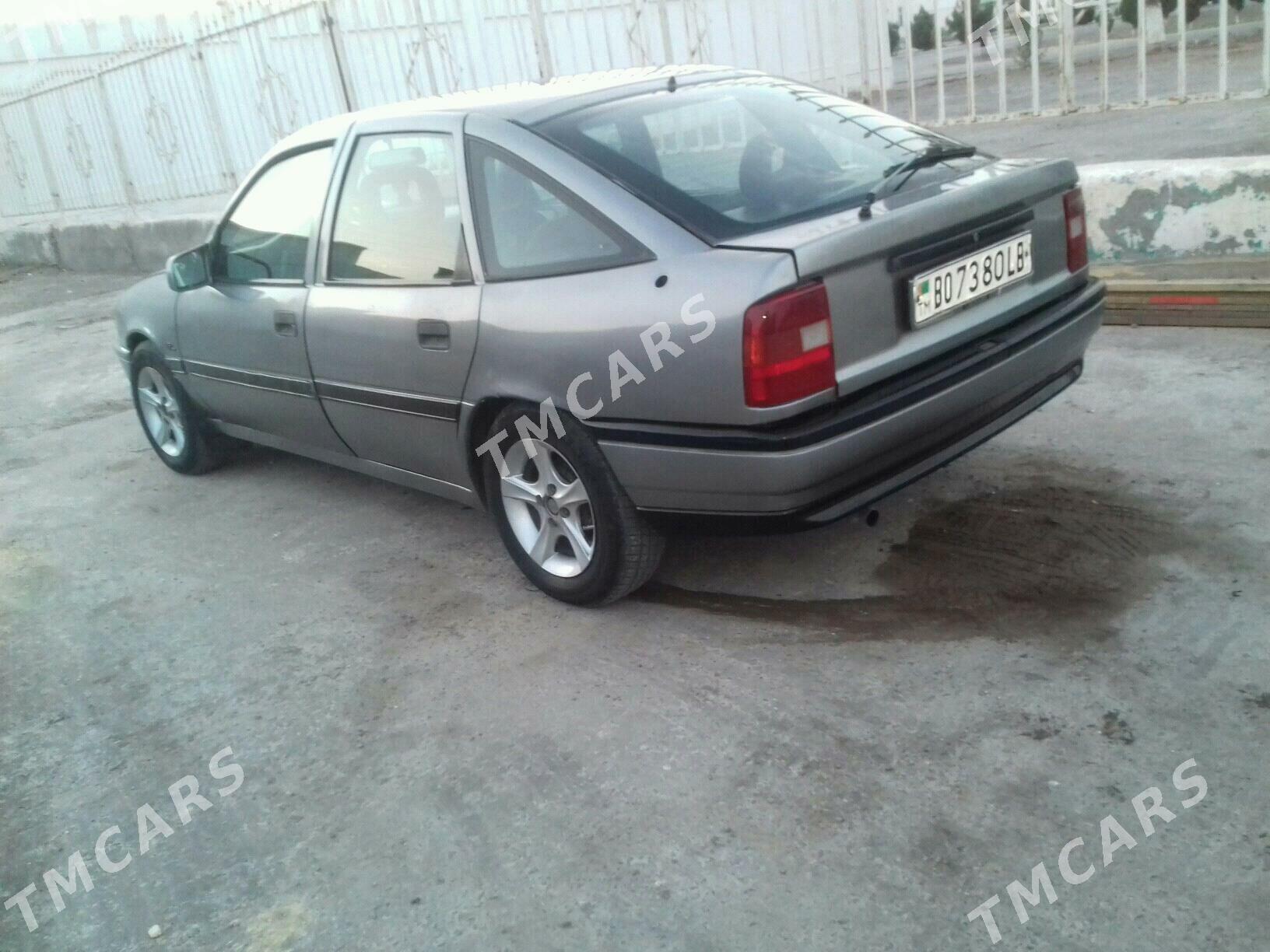 Opel Vectra 1992 - 22 000 TMT - Çärjew - img 3