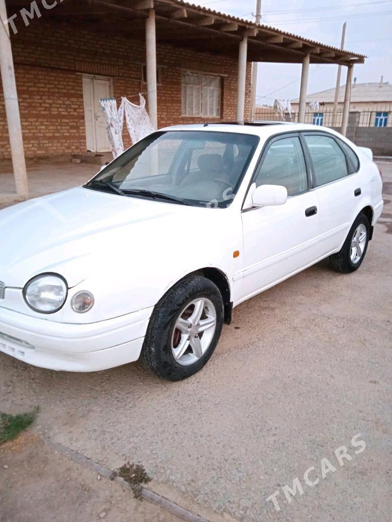 Toyota Corolla 1998 - 45 000 TMT - Теджен - img 3