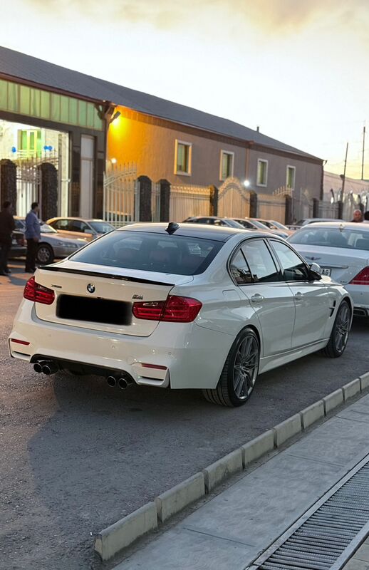 BMW M3 2013 - 445 000 TMT - Türkmenabat - img 2