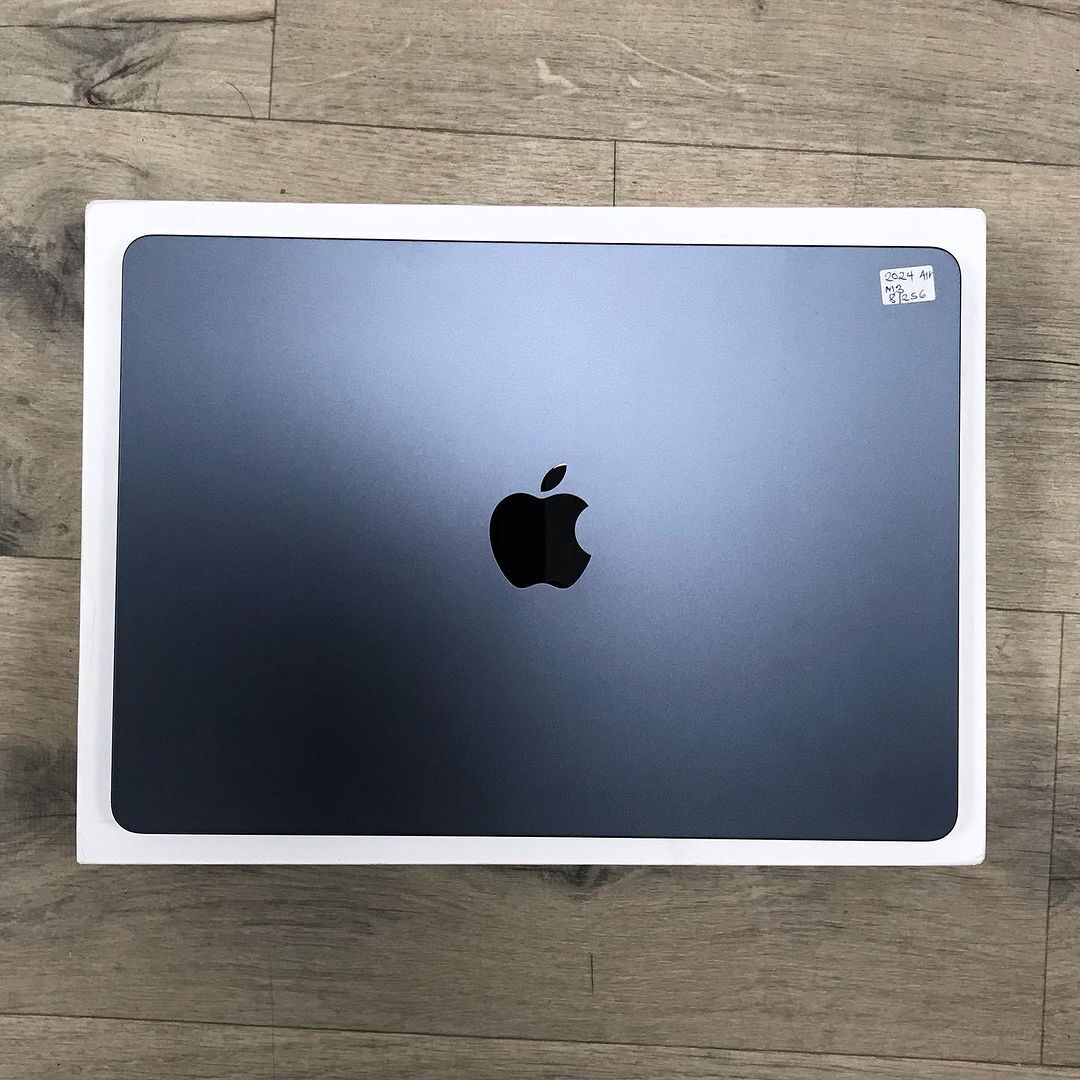 Apple MacBook Air 13/M3/RAM 8G - Ашхабад - img 8