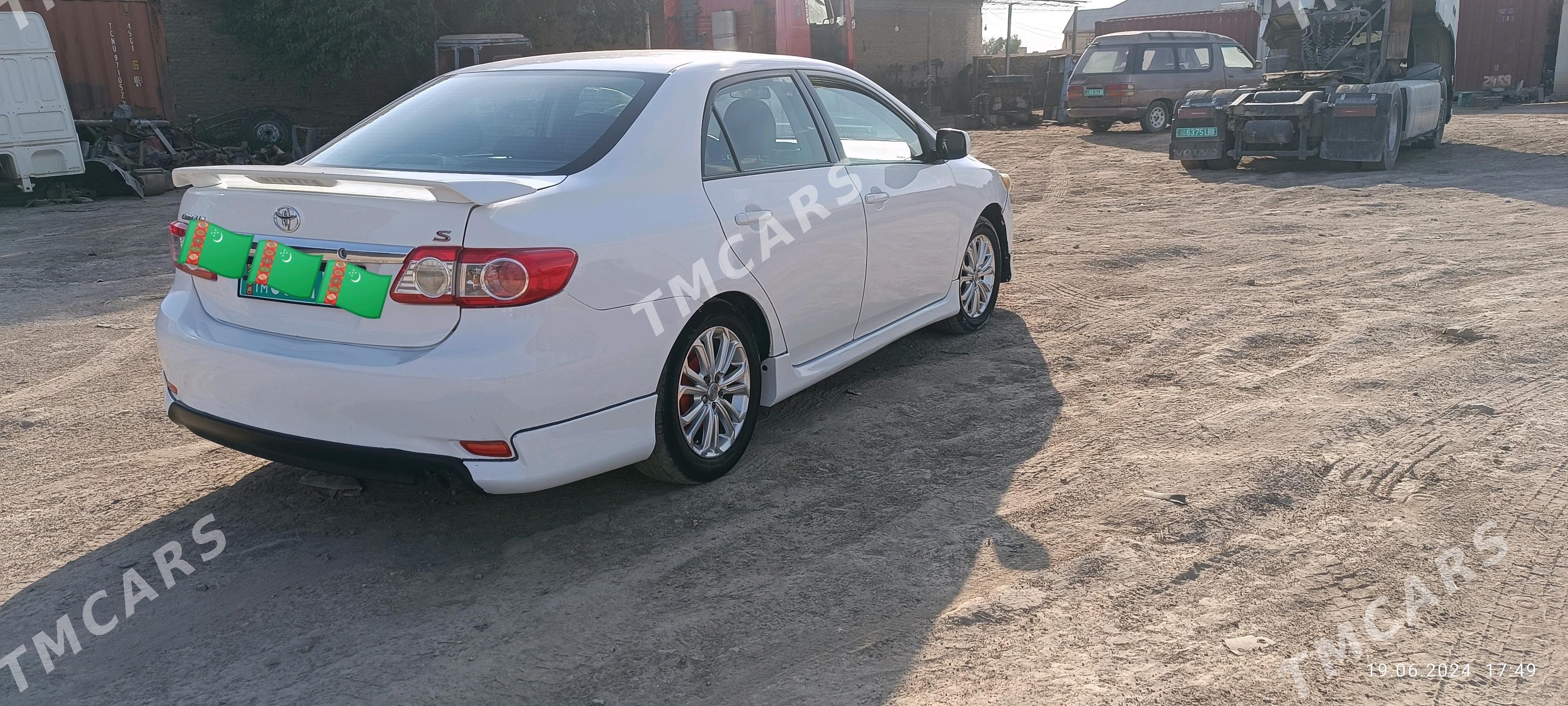 Toyota Corolla 2013 - 135 000 TMT - Керки - img 2