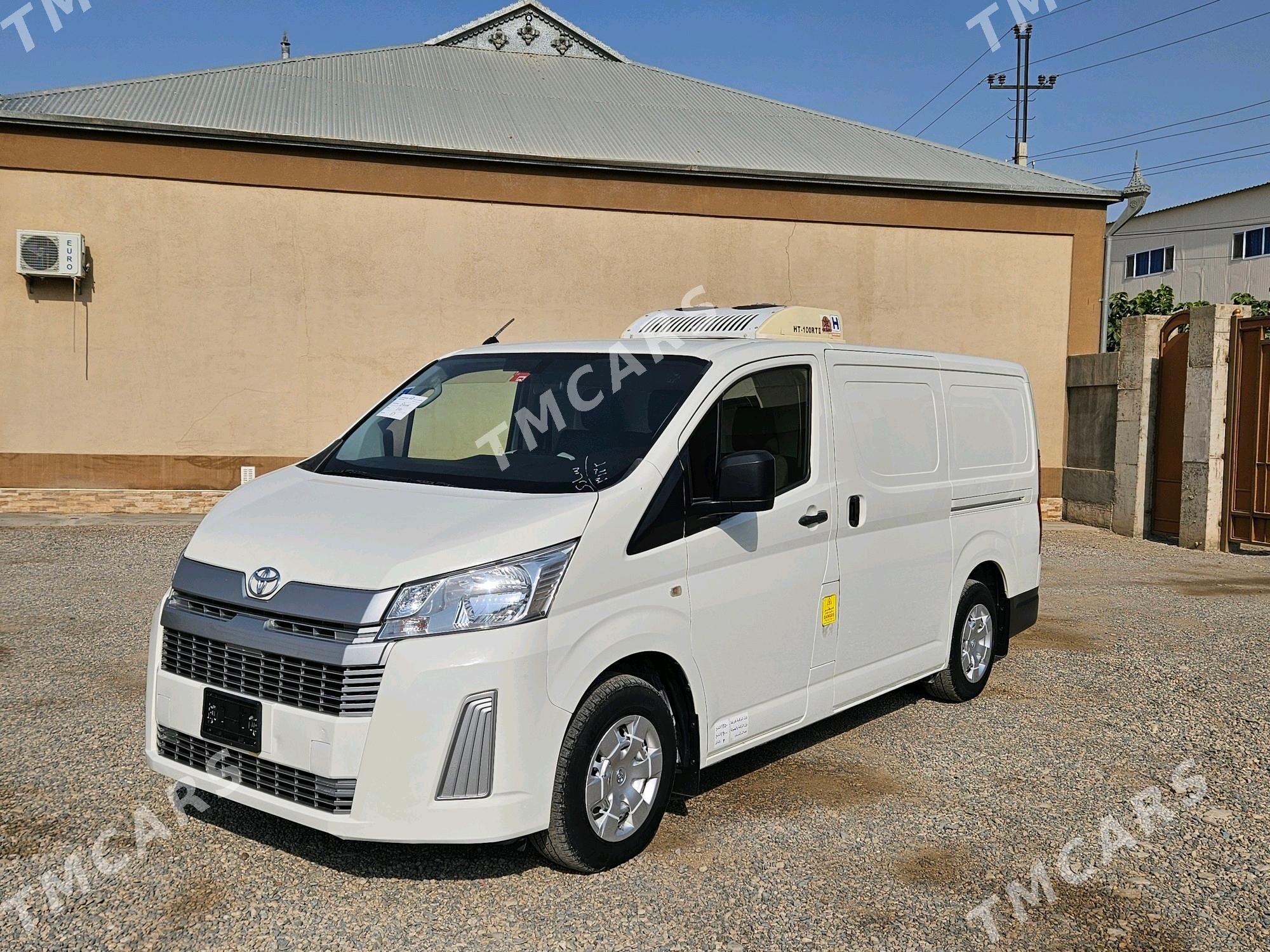 Toyota Hiace 2021 - 465 000 TMT - Мары - img 3