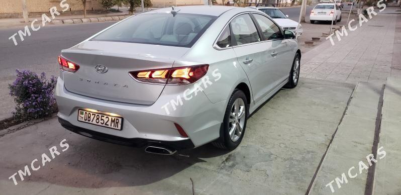 Hyundai Sonata 2019 - 190 000 TMT - Байрамали - img 2