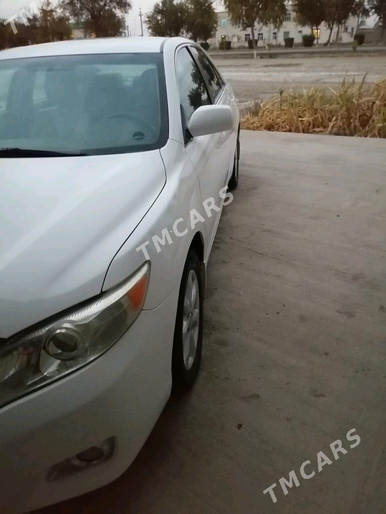 Toyota Camry 2011 - 220 000 TMT - етр. Туркменбаши - img 2