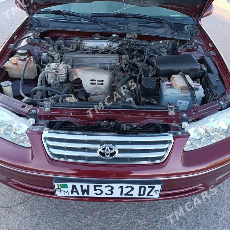 Toyota Camry 2000 - 115 000 TMT - Кёнеургенч - img 4