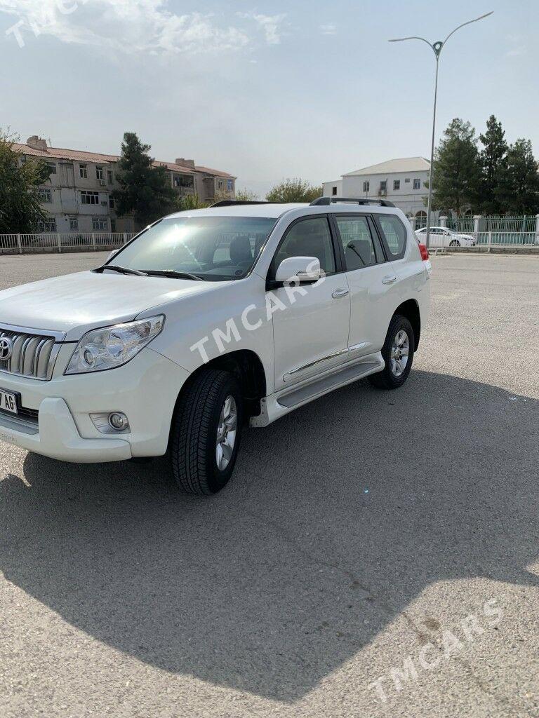 Toyota Land Cruiser Prado 2010 - 430 000 TMT - Aşgabat - img 2