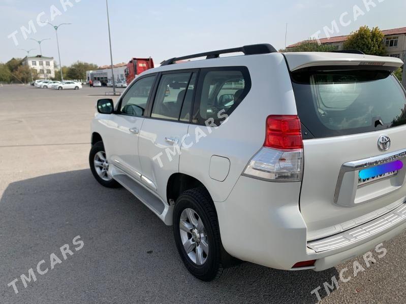 Toyota Land Cruiser Prado 2010 - 430 000 TMT - Aşgabat - img 3