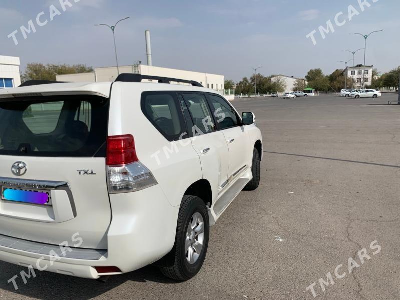 Toyota Land Cruiser Prado 2010 - 430 000 TMT - Aşgabat - img 4