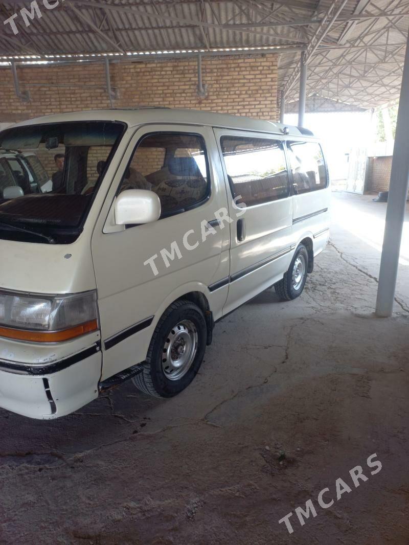 Toyota Hiace 1993 - 57 000 TMT - Теджен - img 6