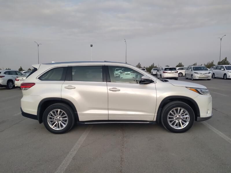 Toyota Highlander 2018 - 455 000 TMT - Aşgabat - img 6