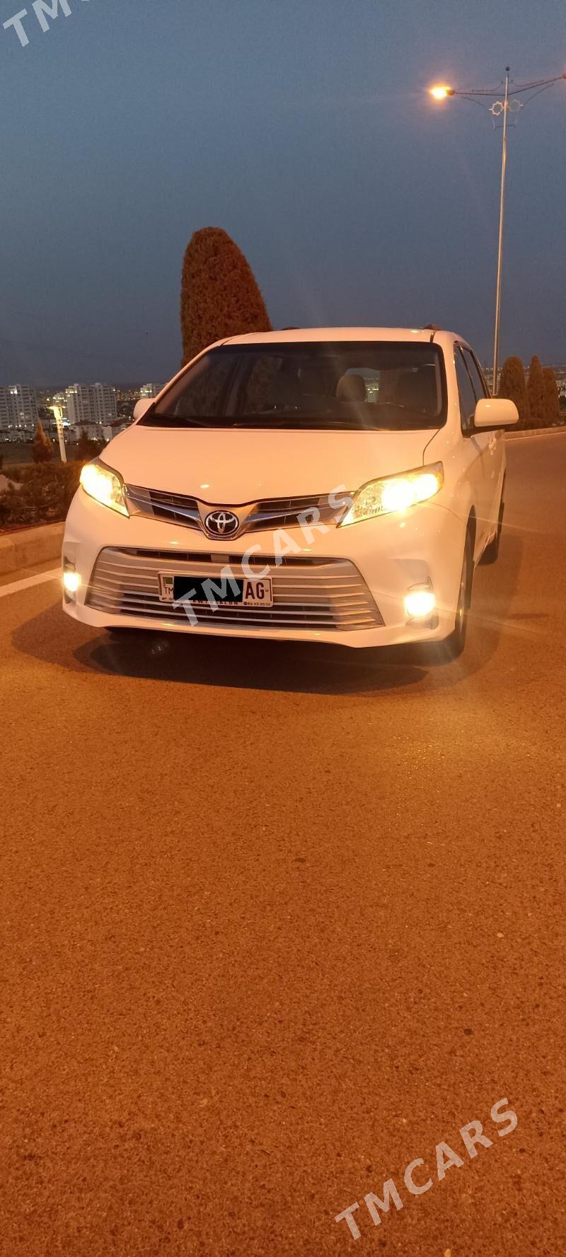 Toyota Sienna 2017 - 315 000 TMT - Aşgabat - img 5