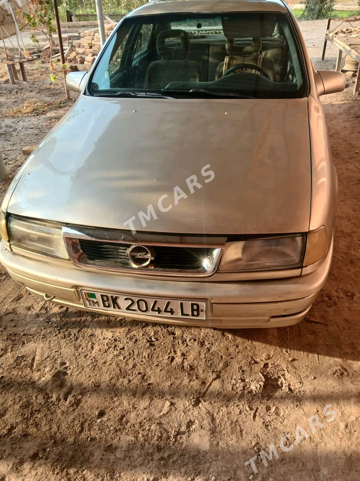 Opel Vectra 1991 - 20 000 TMT - Çärjew - img 2