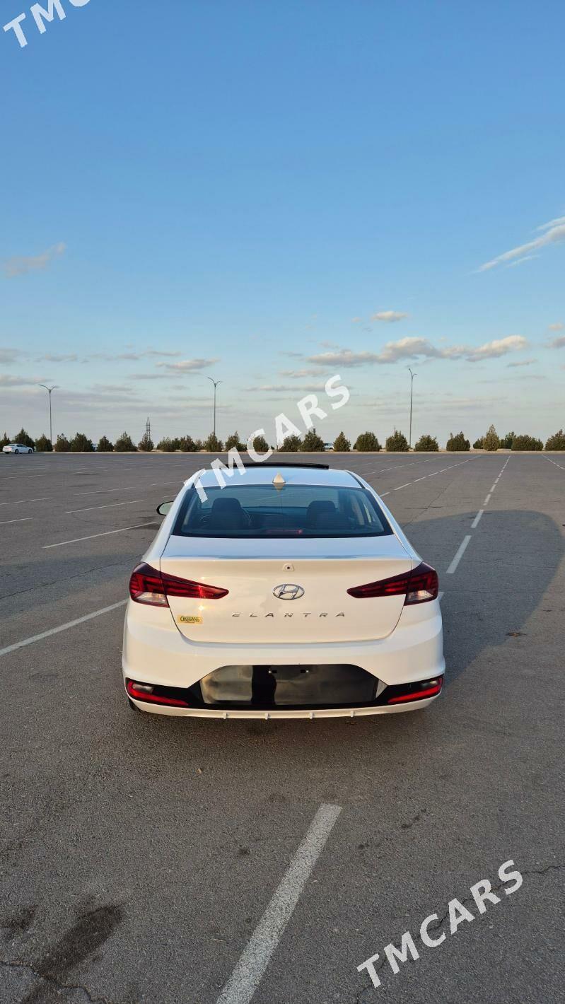 Hyundai Elantra 2019 - 235 000 TMT - Aşgabat - img 5