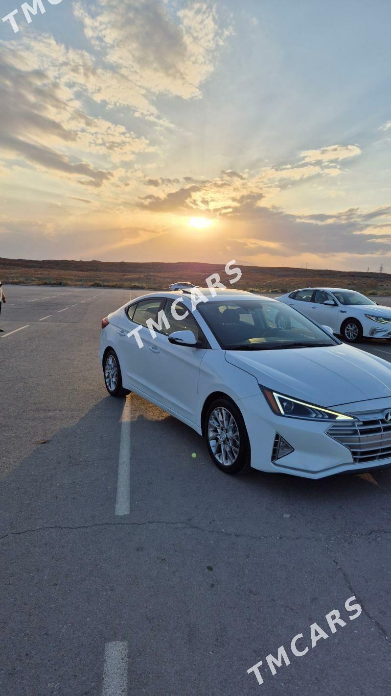 Hyundai Elantra 2019 - 235 000 TMT - Aşgabat - img 2