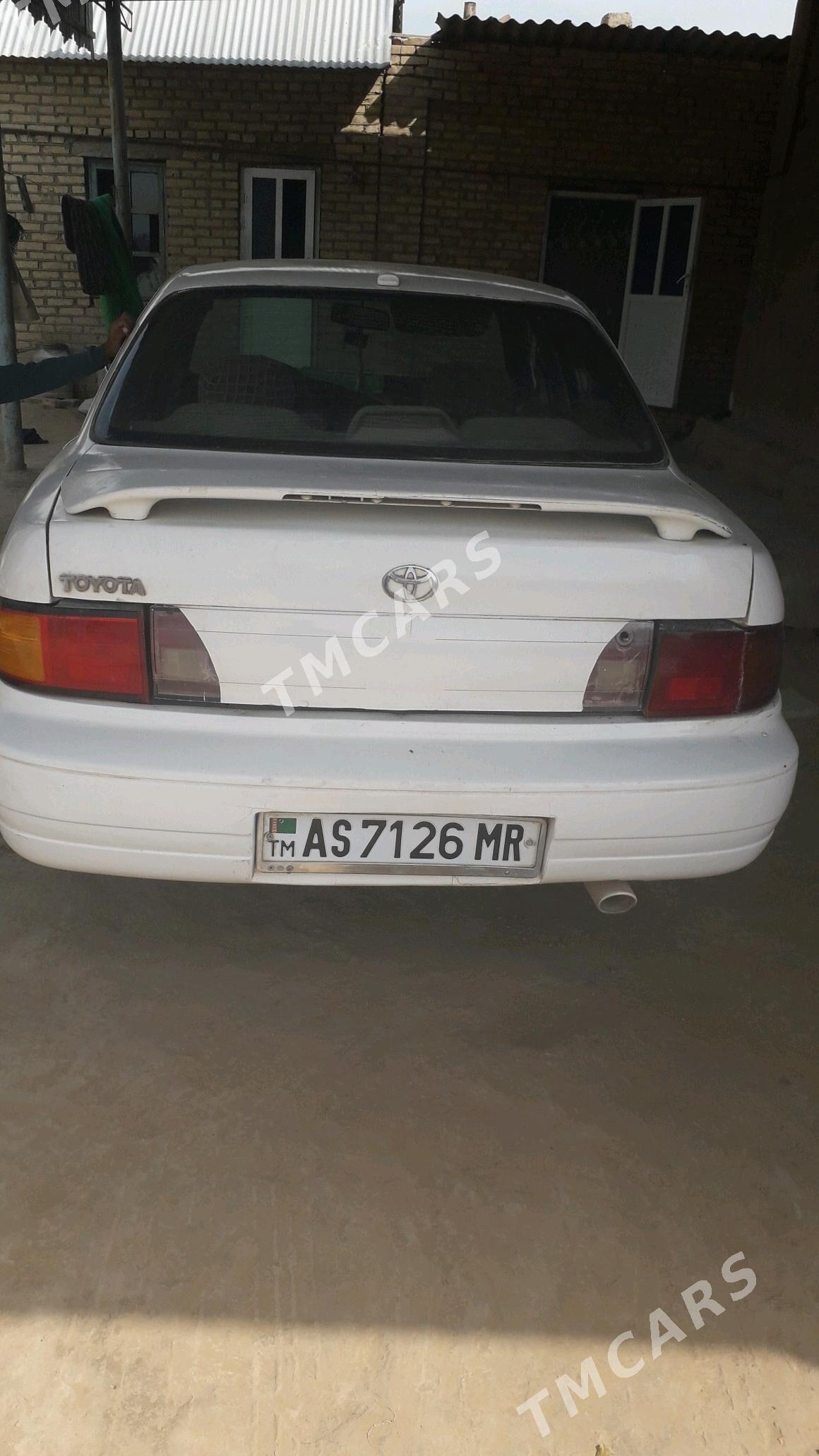 Toyota Camry 1991 - 40 000 TMT - Байрамали - img 3