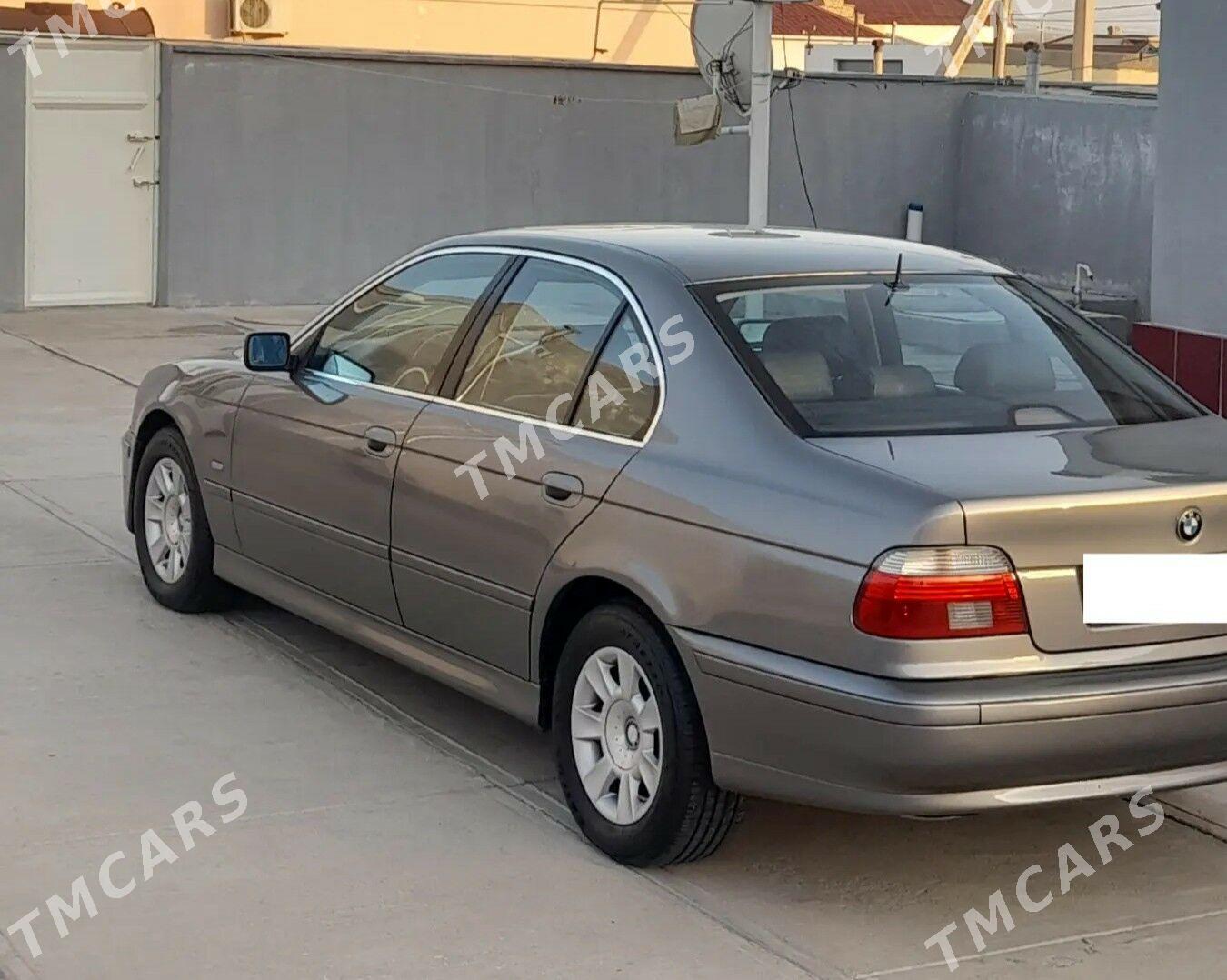 BMW 525 2002 - 98 000 TMT - Balkanabat - img 2