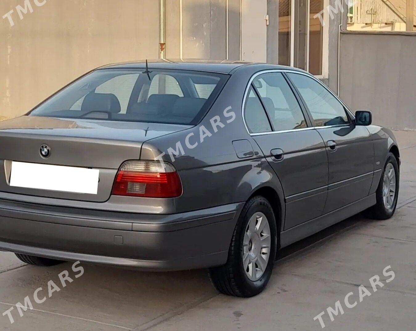 BMW 525 2002 - 98 000 TMT - Balkanabat - img 3