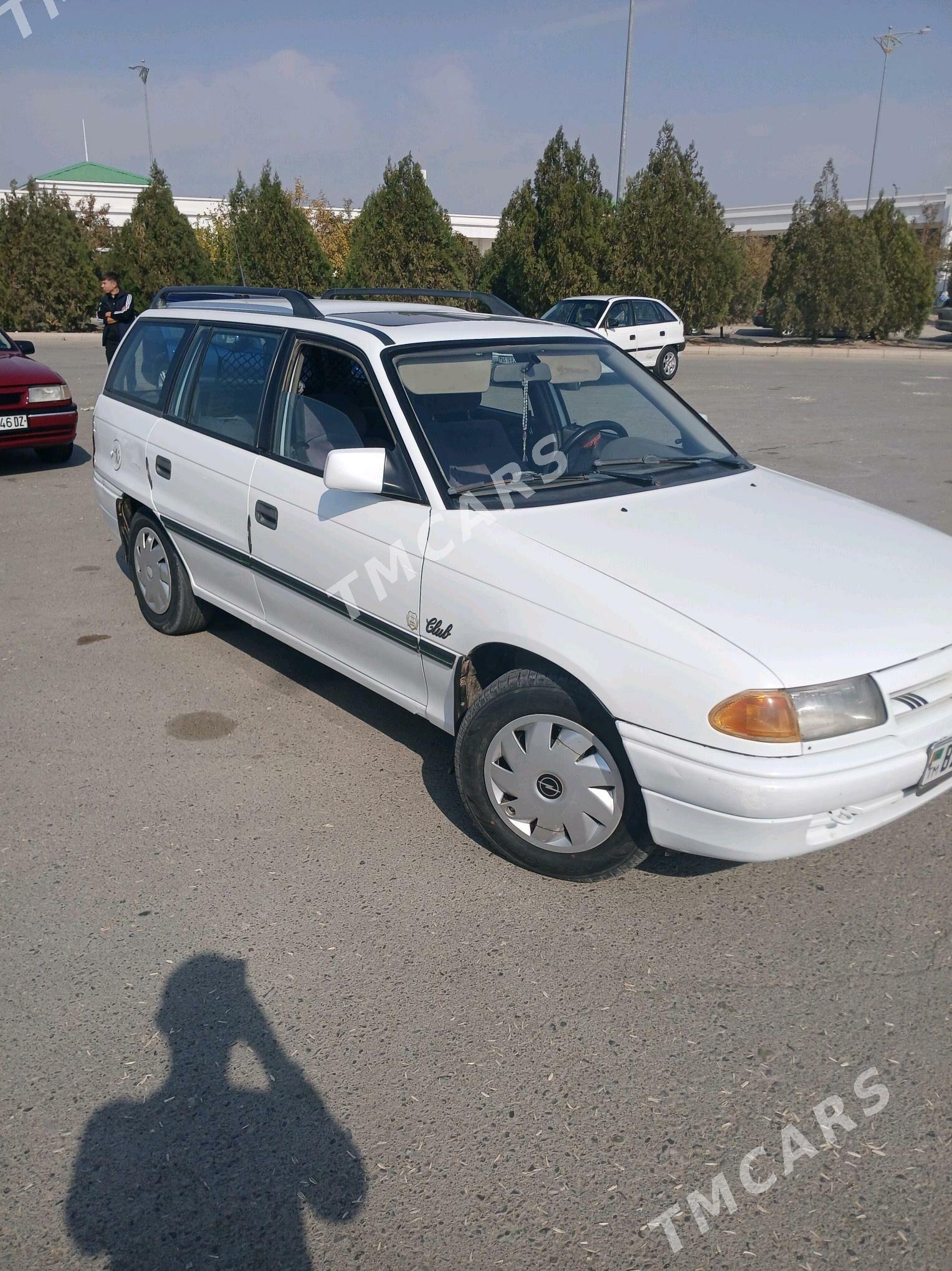 Opel Astra 1993 - 40 000 TMT - Дашогуз - img 5