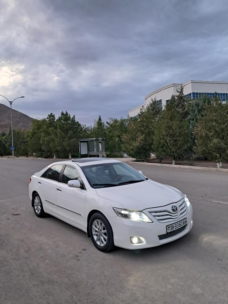 Toyota Camry 2010 - 185 000 TMT - Бахарден - img 2