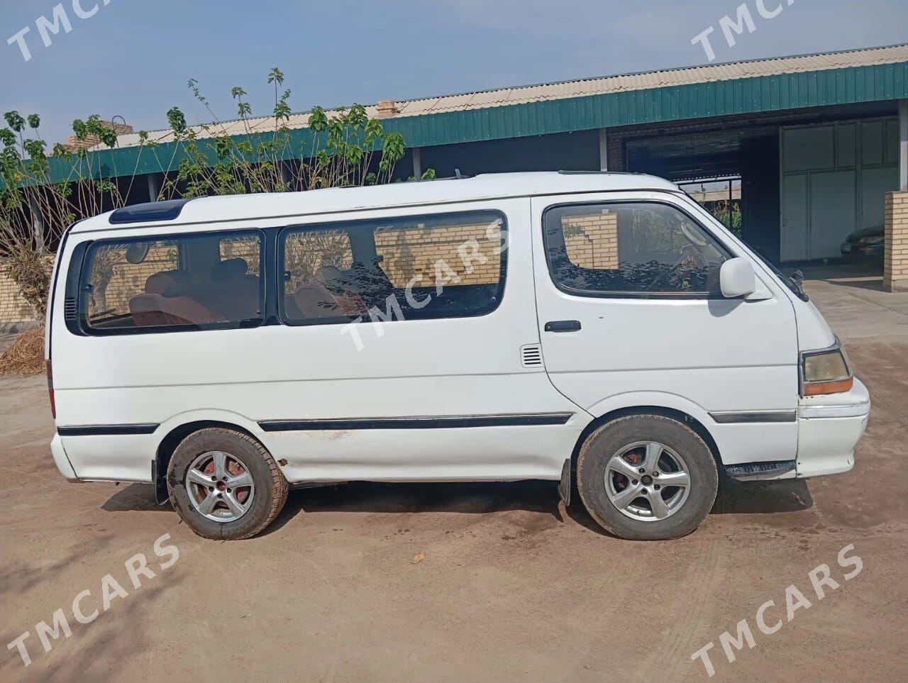 Toyota Hiace 1992 - 44 000 TMT - Халач - img 3