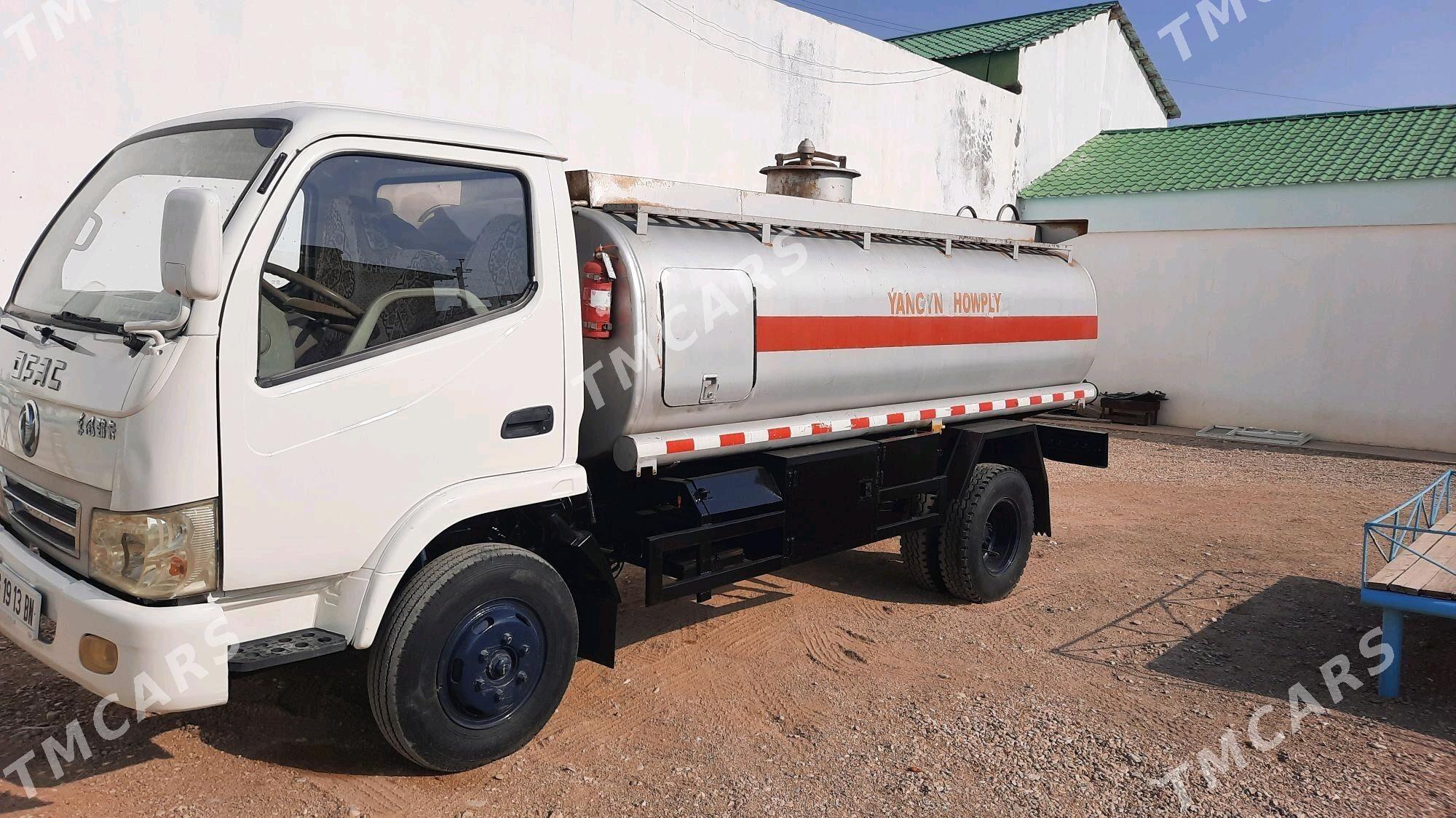 Mitsubishi Canter 2013 - 220 000 TMT - Балканабат - img 2