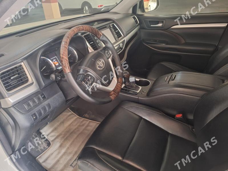 Toyota Highlander 2014 - 410 000 TMT - 2 мкр - img 8