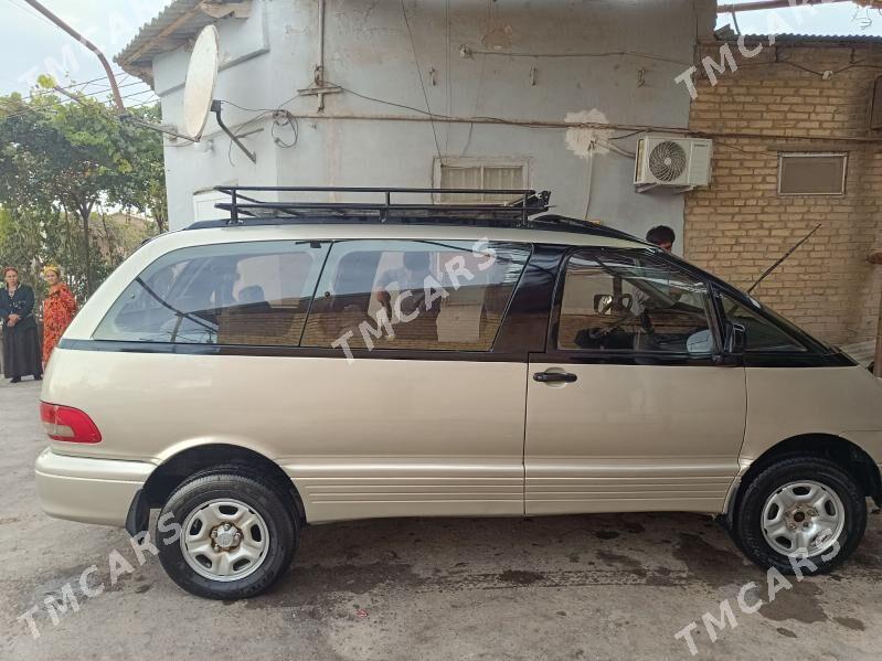 Toyota Previa 1995 - 42 000 TMT - Çärjew - img 2