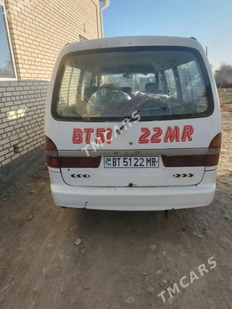 Toyota Hiace 2001 - 60 000 TMT - Векильбазар - img 6