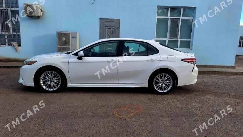 Toyota Camry 2019 - 350 000 TMT - Daşoguz - img 5