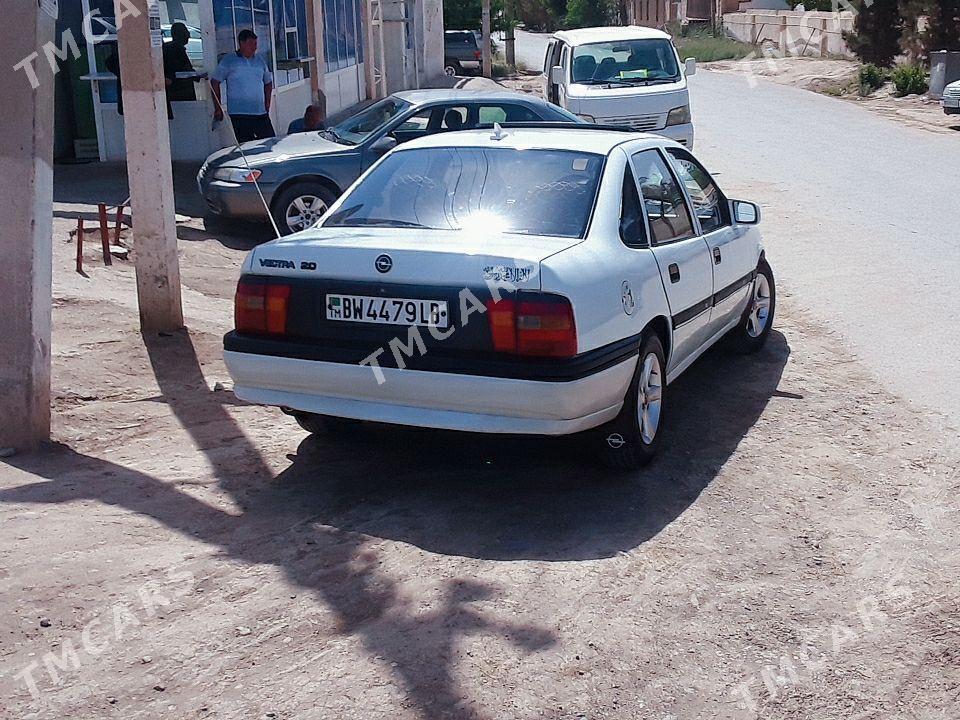 Opel Vectra 1992 - 30 000 TMT - Garabekewül - img 6