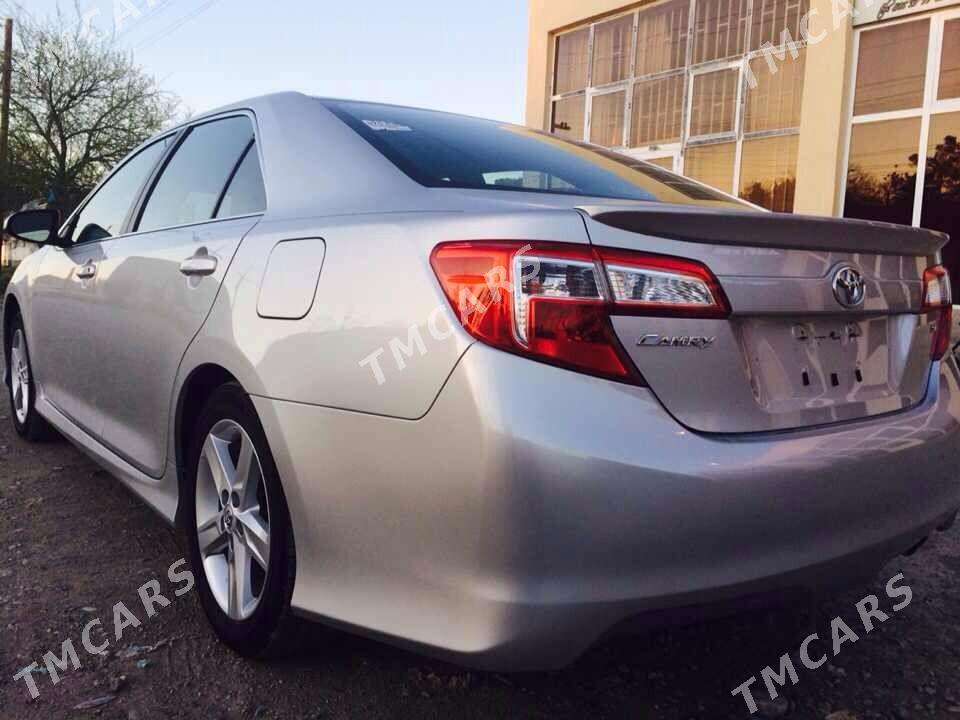 Toyota Camry 2011 - 230 000 TMT - Балканабат - img 5