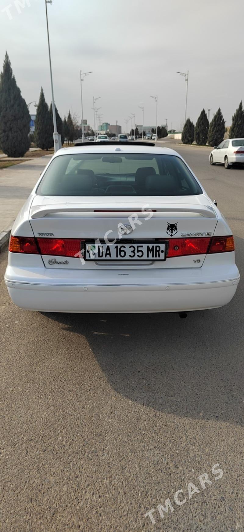 Toyota Camry 2000 - 150 000 TMT - Мары - img 3