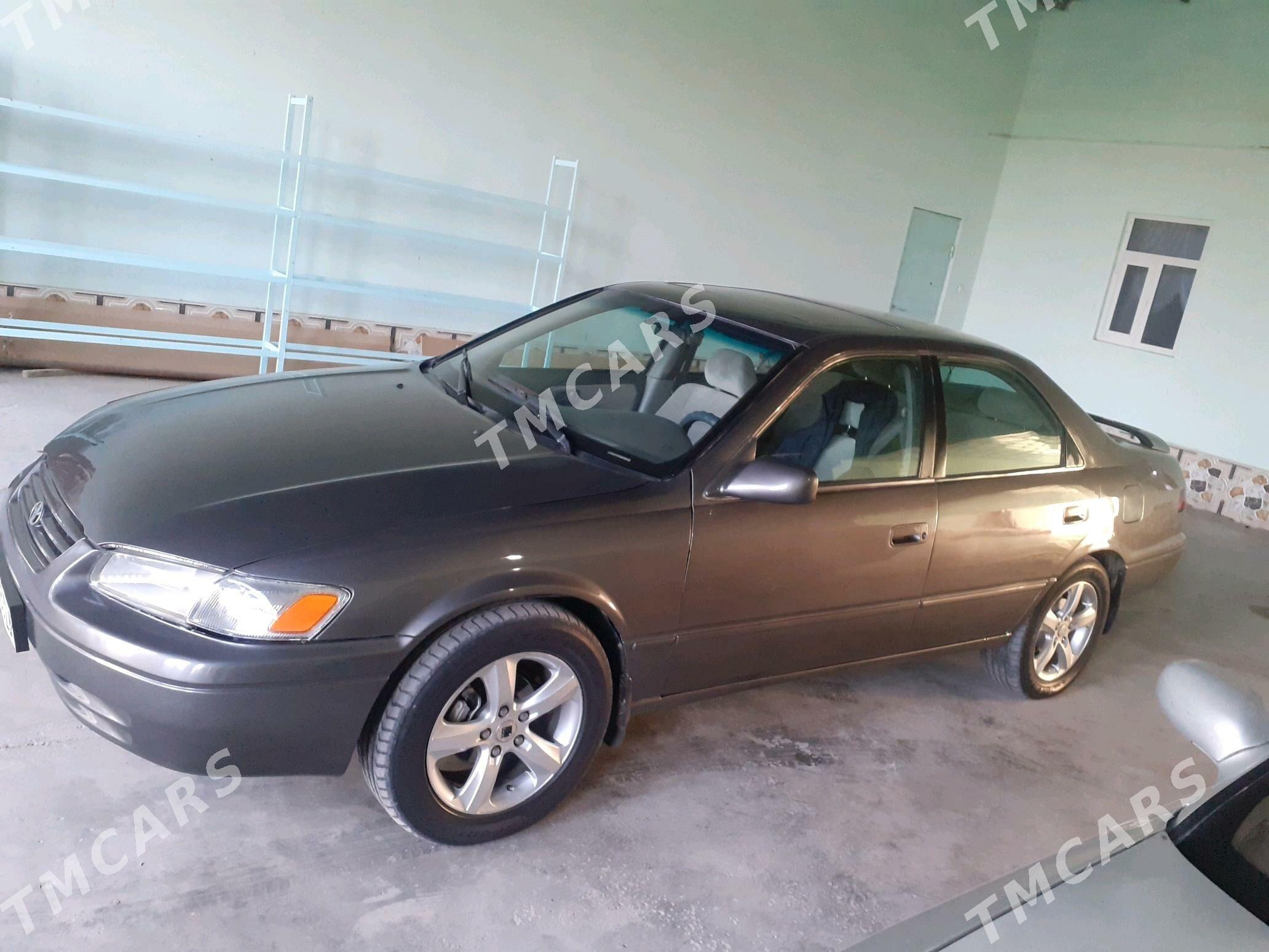 Toyota Camry 1997 - 90 000 TMT - Çärjew - img 3