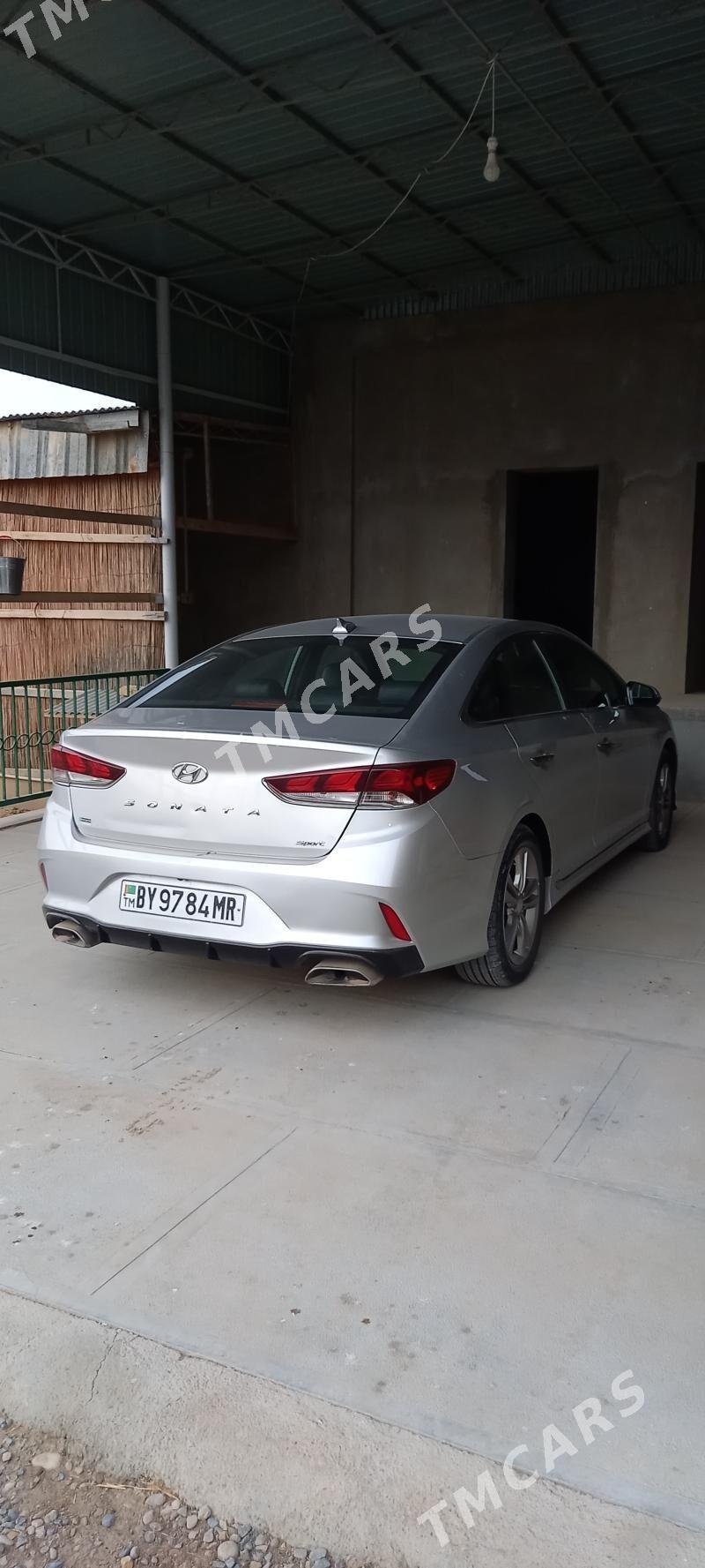 Hyundai Sonata 2018 - 200 000 TMT - Baýramaly - img 2